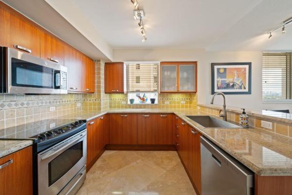 The Vue, 2011 N Ocean Blvd #902, Fort Lauderdale, Florida 33305, image 2
