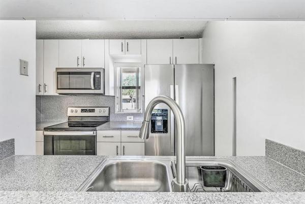 911 Twin Lakes Dr #3-N, Coral Springs, Florida 33071, image 1