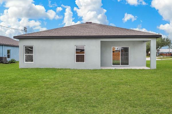 5511 Myrtle Dr, Fort Pierce, Florida 34982, image 1