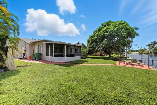Westwood, 9407 NW 70th Pl, Tamarac, Florida 33321, image 3