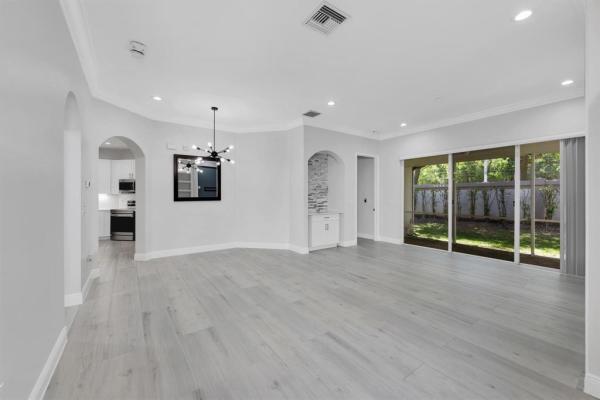 Bella Verde, 6365 Bella Cir #705, Boynton Beach, Florida 33437, image 2