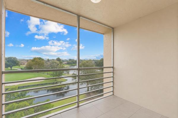 Live Oak Of Pine Island Ridge, 9470 Live Oak Pl #409, Davie, Florida 33324, image 2