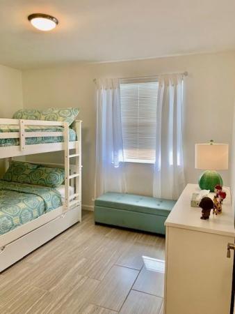 Intracoastal Point, 16531 NE 35th Ave, North Miami Beach, Florida 33160, image 1