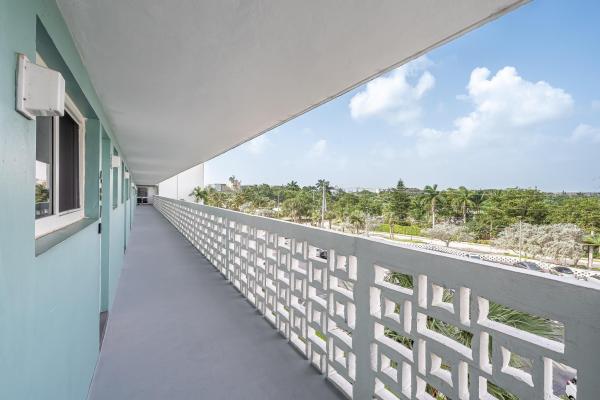 Breakwater Towers, 1900 S Ocean Dr #408, Fort Lauderdale, Florida 33316, image 1