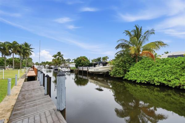 South New River Isles, 1009 Mango Isle, Fort Lauderdale, Florida 33315, image 2