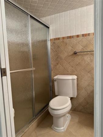 Hillsboro Cove, 1301 E Hillsboro Blvd #205, Deerfield Beach, Florida 33441, image 3