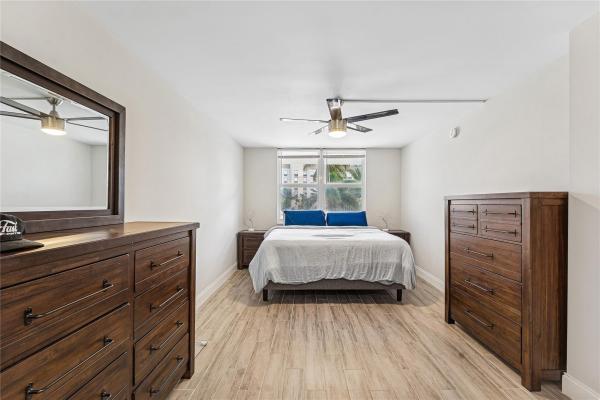 Granada House Apartments, 201 N Ocean Blvd #208, Pompano Beach, Florida 33062, image 2