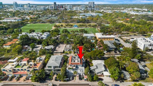 Victoria Treasure Village, 732 NE 15th Ave, Fort Lauderdale, Florida 33304, image 3