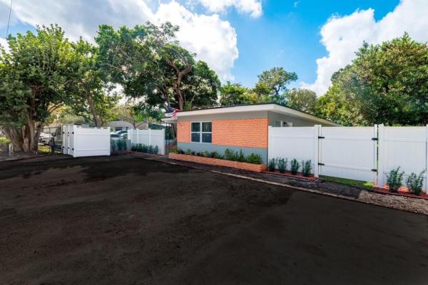 Lake Ridge, 1017 NE 14th Ave, Fort Lauderdale, Florida 33304, image 1