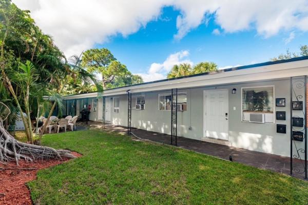Lake Ridge, 1017 NE 14th Ave, Fort Lauderdale, Florida 33304, image 1