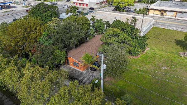 Orchard Villa, 35 NE 53rd St, Miami, Florida 33137, image 1