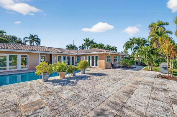 Coral Ridge Galt, 2871 NE 26th Ct, Fort Lauderdale, Florida 33306, image 2