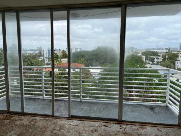 Carlyle Towers, 7800 Carlyle Ave #5E, Miami Beach, Florida 33141, image 1