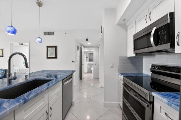 Marina Village At Boynton Beach, 700 E Boynton Beach Blvd #1006, Boynton Beach, Florida 33435, image 3