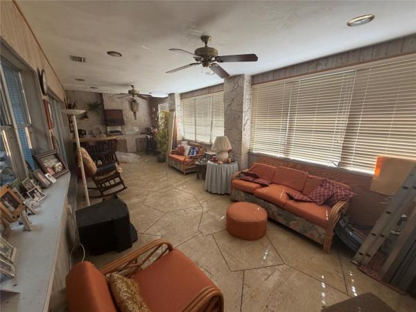 Kendall Point, 8230 SW 87th Ter, Kendall, Florida 33143, image 3