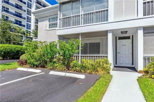 Bay Colony Club, 6521 Bay Club Dr #1, Fort Lauderdale, Florida 33308, image 1