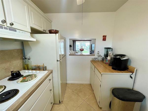 Royal Park Gardens 1, 6600 Royal Palm Blvd #304B, Margate, Florida 33063, image 1