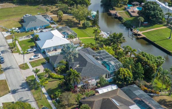 Floresta Pines, 460 NE Cornwall Ave, Port St. Lucie, Florida 34983, image 1