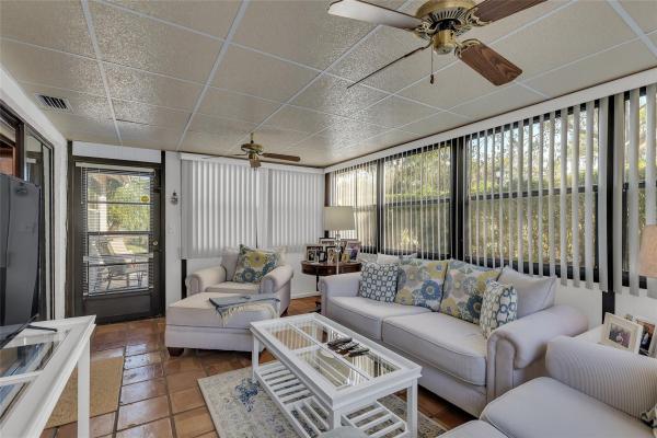 Sawgrass Village 2, 2260 Seagrape Cir, Coconut Creek, Florida 33066, image 3