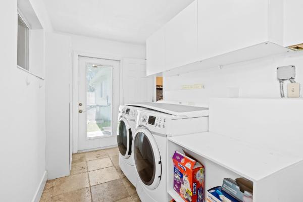 Boulevard Park Isles, 261 SW 18th Ct, Pompano Beach, Florida 33060, image 2