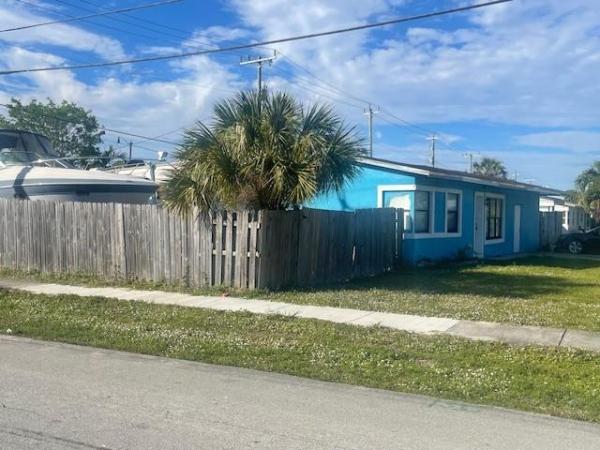 Cresthaven, 2531 NE 9th Ave, Pompano Beach, Florida 33064, image 3