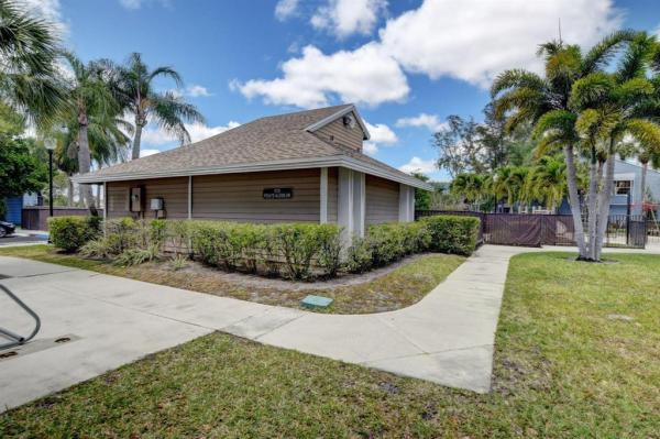 Fairfield At Boca Of Cedar Grove, 5051 Pointe Emerald Ln, Boca Raton, Florida 33486, image 2