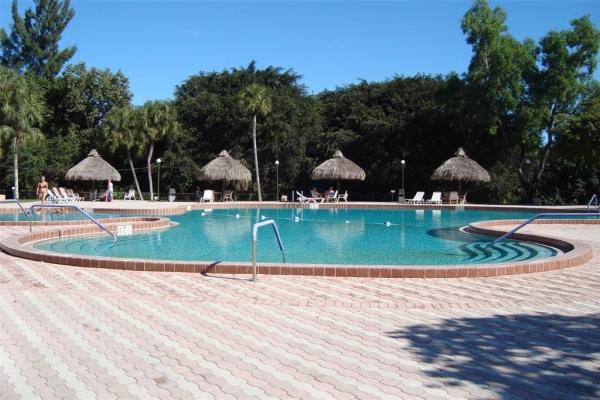 Holiday Springs, 3120 Holiday Springs Blvd #111, Margate, Florida 33063, image 2