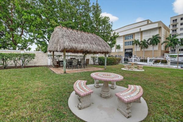 The Caravel, 1700 SE 15th St #308, Fort Lauderdale, Florida 33316, image 3
