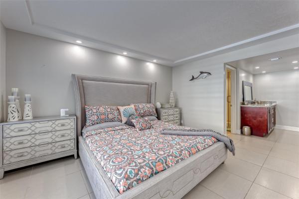 Playa Del Mar, 3900 Galt Ocean Dr #712, Fort Lauderdale, Florida 33308, image 1