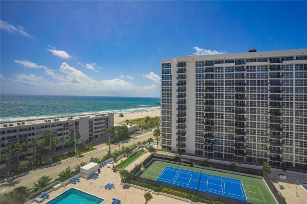 Silver Thatch Atlantic Plaza, 525 N Ocean Blvd #1422, Pompano Beach, Florida 33062, image 1
