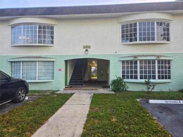 Windermere, 5300 NW 18th St #4Q, Lauderhill, Florida 33313, image 1