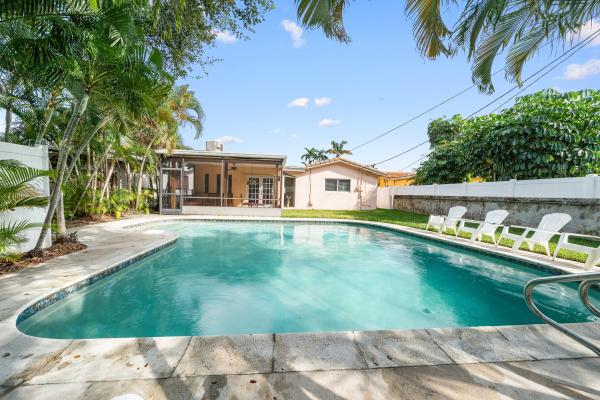 Hollywood Hills, 1918 N 39th Ave, Hollywood, Florida 33021, image 1