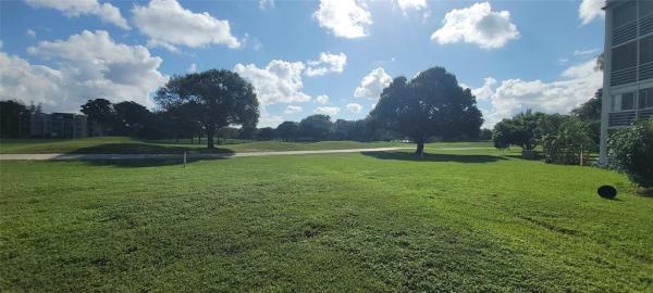 Evergreen Of Pine Island Ridge, 9421 SW Evergreen Pl #102, Davie, Florida 33324, image 2