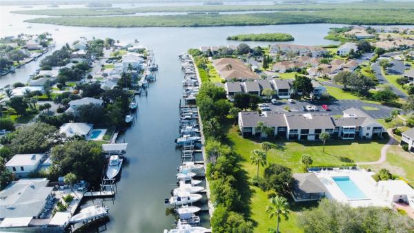 3216 S Lakeview Cir #5202, Fort Pierce, Florida 34949, image 2