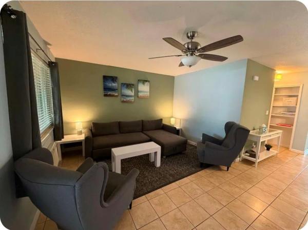 Edgewater Estates, 2225 NE 14th Ave #1-4, Wilton Manors, Florida 33305, image 1