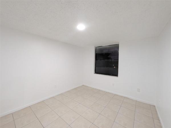 Tree Garden, 1788 NW 55th Ave #204, Lauderhill, Florida 33313, image 2