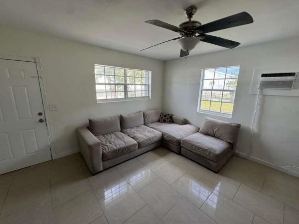 Meekins, 1042 Foster Rd #1-2, Hallandale Beach, Florida 33009, image 3
