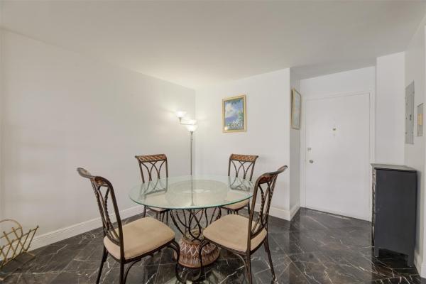 Jamaica House Apartments, 305 N Pompano Beach Blvd #506, Pompano Beach, Florida 33062, image 1