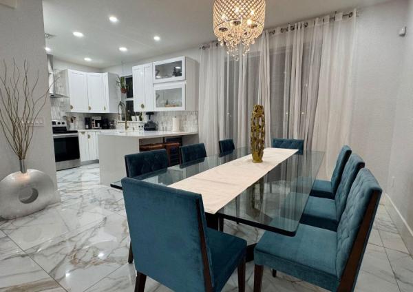 1041 NE 208th St, Ives Estates, Florida 33179, image 1