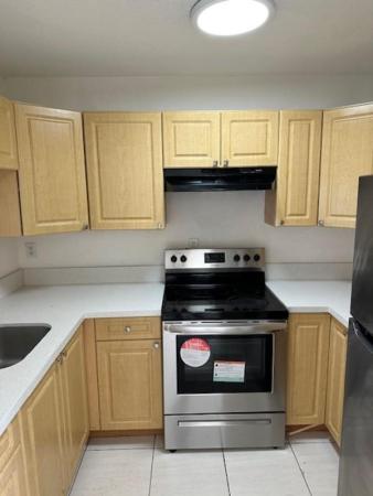 1095 W 77th St #201, Hialeah, Florida 33014, image 1