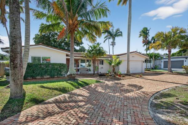 Cypress Point, 2580 SE 5th Ct, Pompano Beach, Florida 33062, image 1