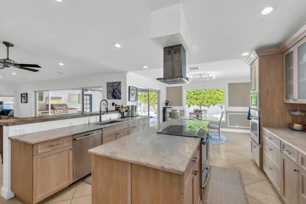 Camino Lakes, 795 Camino Lakes Cir, Boca Raton, Florida 33486, image 2