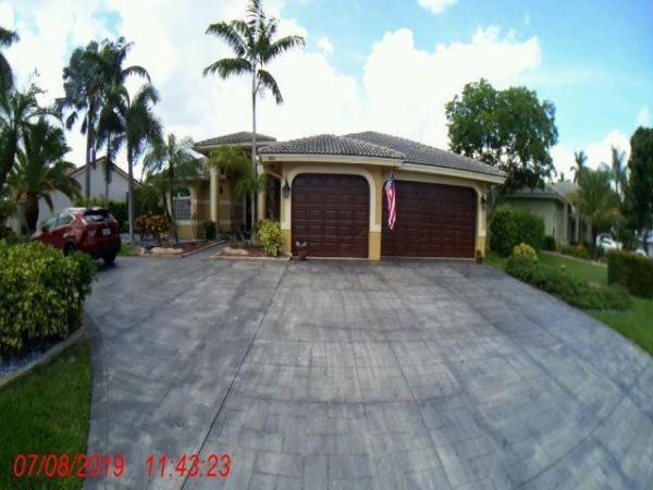 Kensington Glen, 5062 Kensington Cir, Coral Springs, Florida 33076, image 1