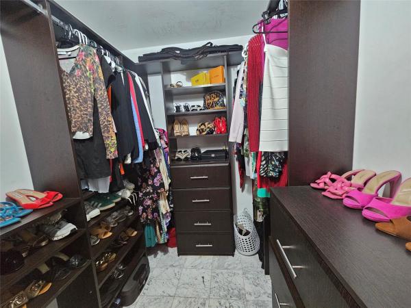 Sky Lake Villas, 19975 NE 10th Place Way, Ives Estates, Florida 33179, image 1