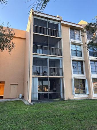 6207 Coral Lake Dr #107, Coconut Creek, Florida 33063, image 1