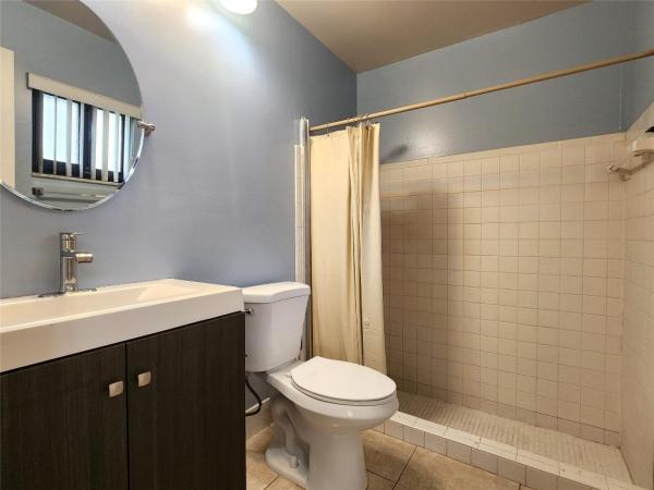 The Meadows Of Crystal Lake, 1572 SW 23rd Ter, Deerfield Beach, Florida 33442, image 2