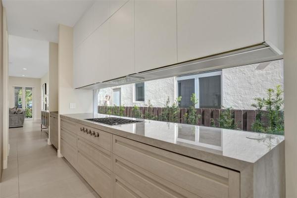 Rio Vista Isles, 904 Ponce De Leon Dr, Fort Lauderdale, Florida 33316, image 2