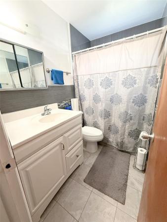 Fulford Highlands, 341 NE 164th St, Golden Glades, Florida 33162, image 1