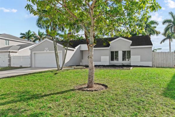 Boca Landings, 9918 Moss Pond Dr, Boca Raton, Florida 33496, image 1