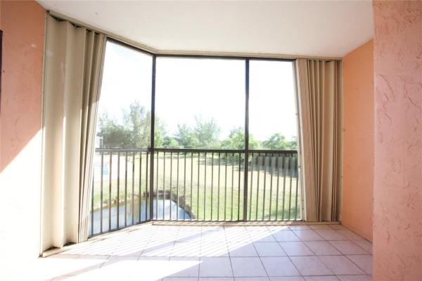 Miramar Club, 3400 Foxcroft Rd #310, Miramar, Florida 33025, image 1